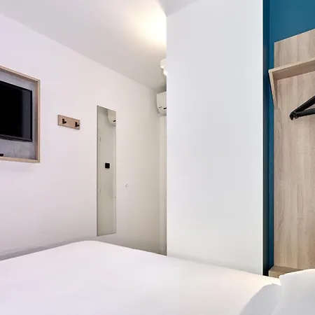 Kyriad Eco - Sud ناربون