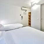 Kyriad Eco - Sud 2*