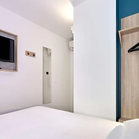 מלון Kyriad Eco - Sud