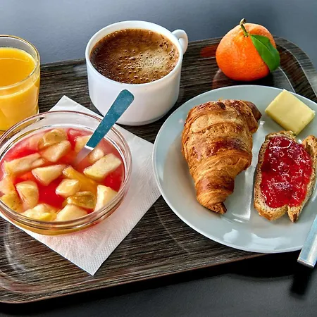 מלון Kyriad Eco - Sud