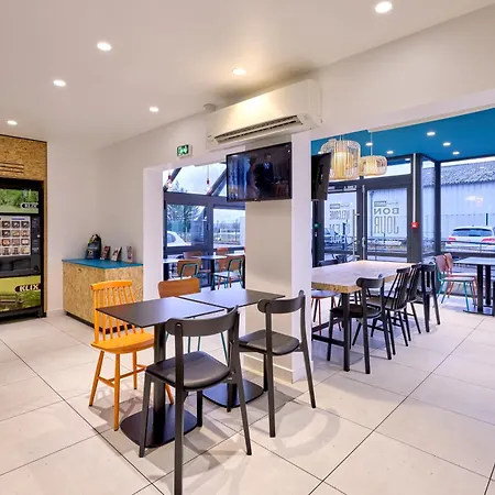 מלון Kyriad Eco - Sud