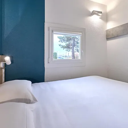 מלון Kyriad Eco - Sud