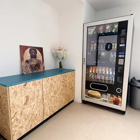 מלון Kyriad Eco - Sud 2*